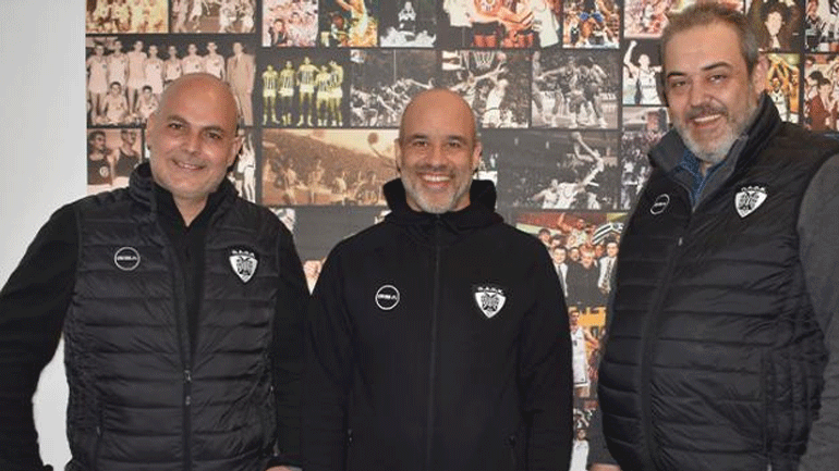 Μπάσκετ: Στον πάγκο του ΠΑΟΚ μέχρι το 2024 ο Λυκογιάννης