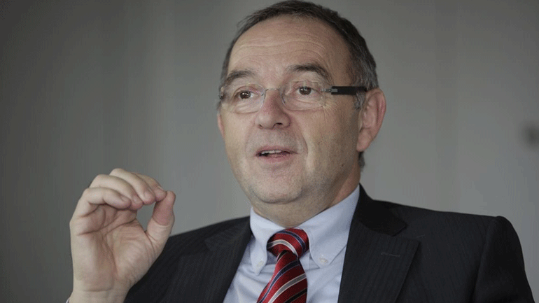 «Αδύναμη να αντιμετωπίσει την πανδημία του κορωνοϊού η καγκελάριος Μέρκελ»