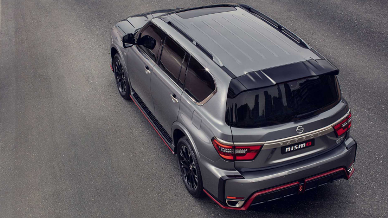 Επιβλητικό αμάξωμα με ελκυστικές λεπτομέρειες και αεροδυναμικά βοηθήματα.