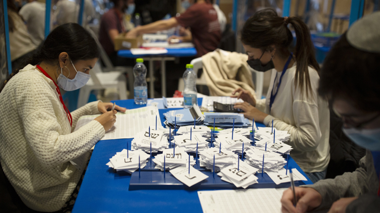 Ισραήλ: «Ρυθμιστής» για τον σχηματισμό νέας κυβέρνησης ο ηγέτης ενός ισλαμιστικού κόμματος