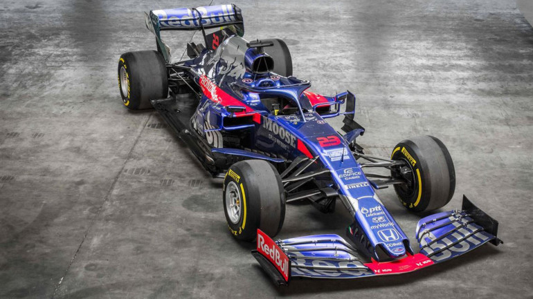 Ένα μονοθέσιο Formula 1 για το σαλόνι σας