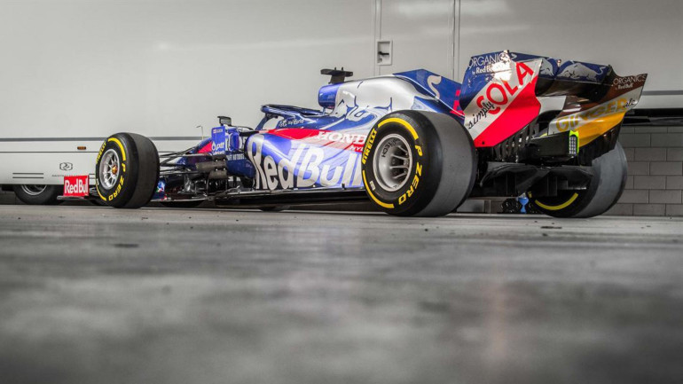 Μόνο ο κινητήρας της Honda λείπει για να το βάλεις στην πίστα.