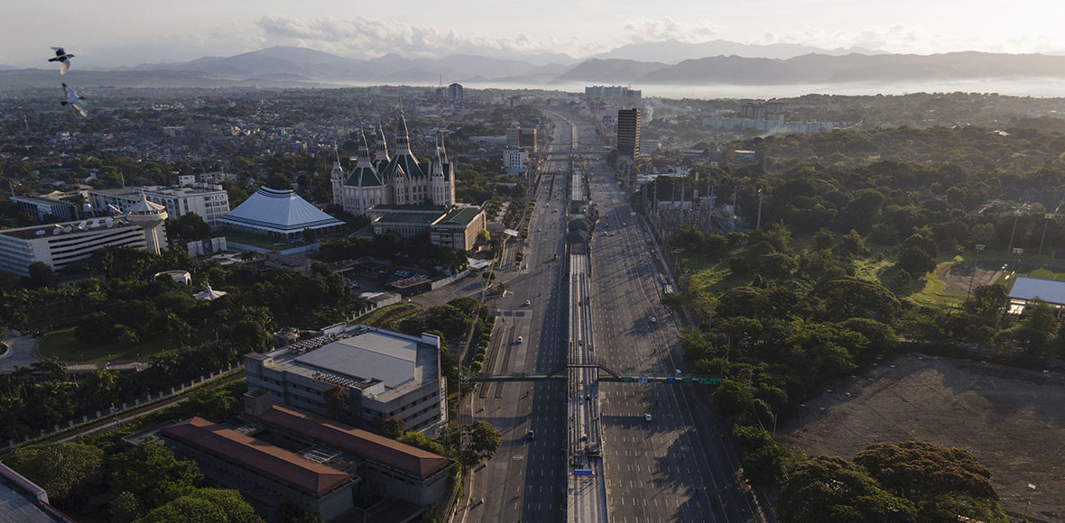 Έρημοι δρόμοι