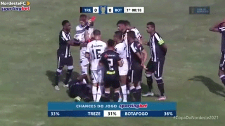 Αποβολή-εξπρές στη Βραζιλία – Παίκτης είδε κόκκινη κάρτα μετά από 17 δευτερόλεπτα!