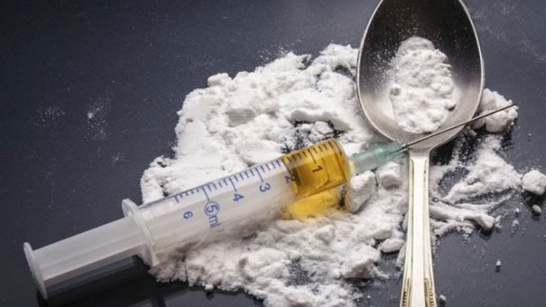 Κρήτη: Σκότωσε στο ξύλο τη σύντροφό του γιατί αθέτησε την κοινή τους υπόσχεση και πήρε ηρωίνη