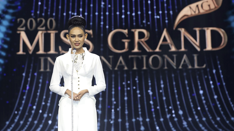 Μιανμάρ: Μια βασίλισσα της ομορφιάς προβάλλει τον αγώνα για τη δημοκρατία