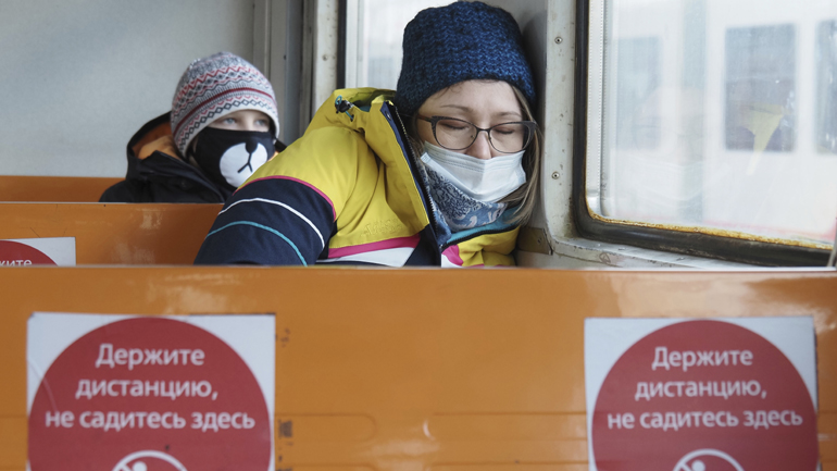 Ρωσία-Covid-19: Περισσότεροι από 24.000 οι θάνατοι τον Φεβρουάριο