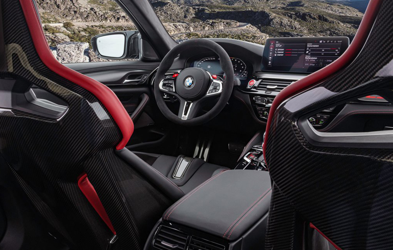 "Πολεμική" ατμόσφαιρα στο εσωτερικό