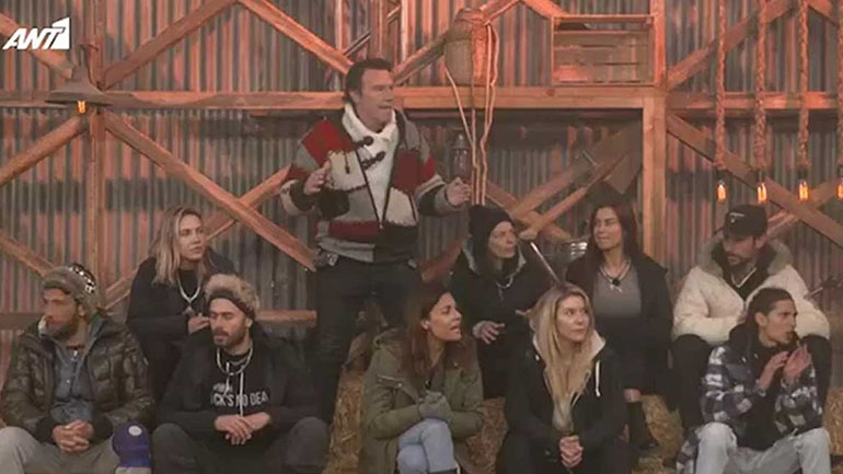 Φάρμα: Όταν ο Στράτος Τζώρτζογλου κραυγάζει στον Ιατρόπουλο: «Έτσι… Ρίχ’ το! Σκίσ’ το!»