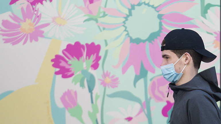 Τουλάχιστον 2.839.051 νεκροί από την Covid-19