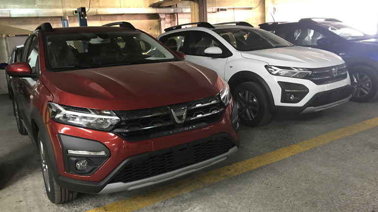 Βρήκαμε τα πρώτα Dacia Sandero νέας γενιάς που ήρθαν στην Ελλάδα