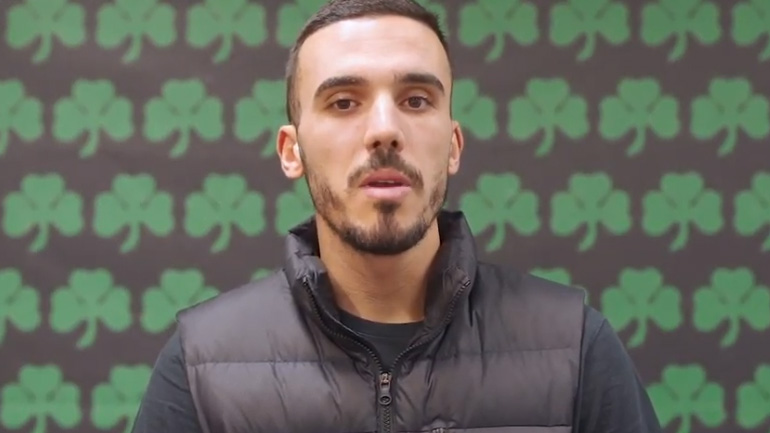 Ο Δημήτρης Κουρμπέλης απαντά στα παιδιά των Αθλητικών Ακαδημιών ΟΠΑΠ