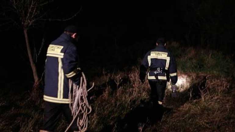 Αίσιο τέλος στην περιπέτεια 4 νεαρών που εγκλωβίστηκαν σε απόκρημνο σημείο της Καλαμάτας