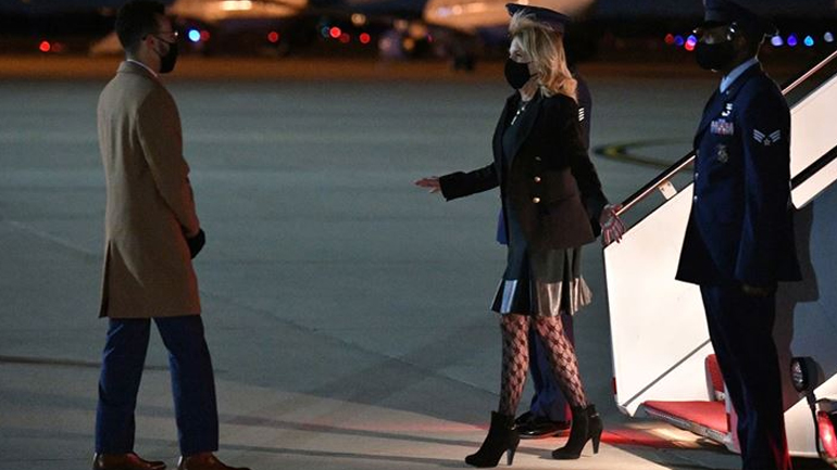 Jill Biden: Η εμφάνιση της Πρώτης Κυρίας των ΗΠΑ που προκάλεσε σεξιστικά σχόλια στο διαδίκτυο