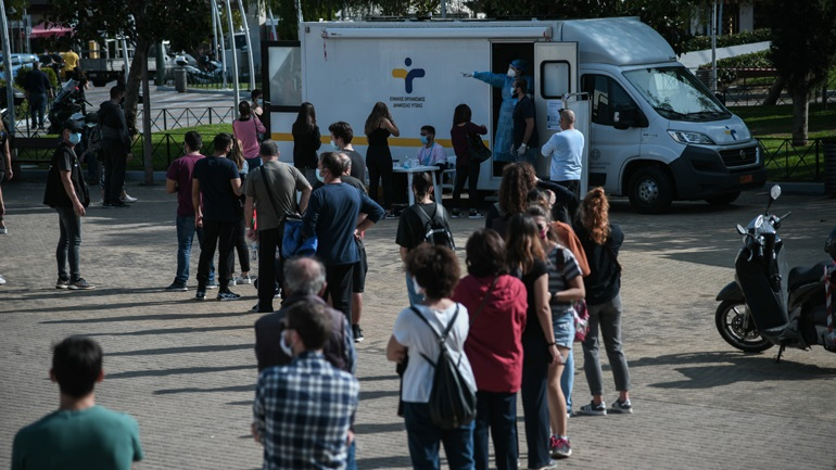Σε ποια σημεία θα βρίσκονται την Τετάρτη κλιμάκια του ΕΟΔΥ για rapid tests