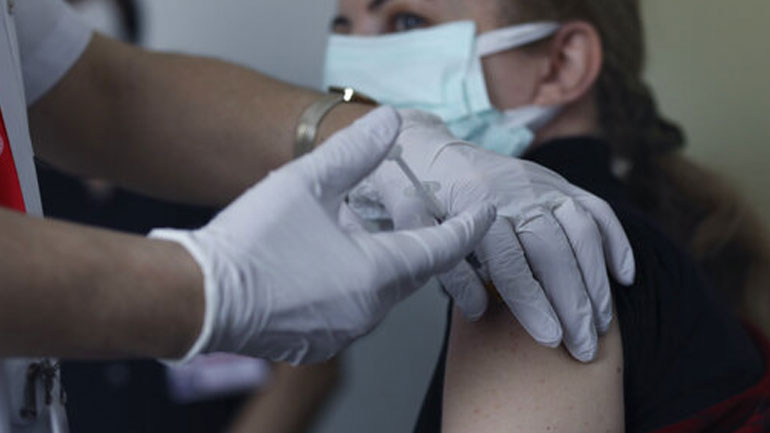 Νότια Αφρική: Η χώρα υπέγραψε συμφωνία για την αγορά εμβολίων από την Pfizer