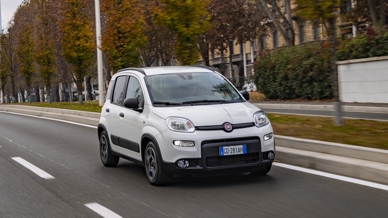 Καίει 3 ευρώ στα 100 χιλιόμετρα και κοστίζει 12.650 ευρώ