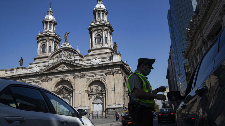 Χιλή: Eπικυρώθηκε με νόμο η αναβολή της ψηφοφορίας για την ανάδειξη της Συντακτικής Συνέλευσης