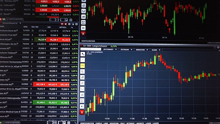 Κοντά σε υψηλά επίπεδα ρεκόρ κινούνται οι μετοχές στην Ευρώπη