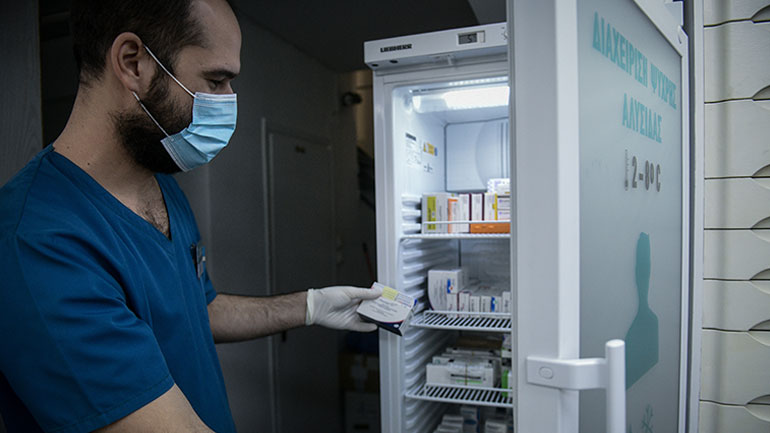 Θεσσαλονίκη: Τουλάχιστον 60.000 self tests περιλαμβάνει η πρώτη παρτίδα που φτάνει στα φαρμακεία