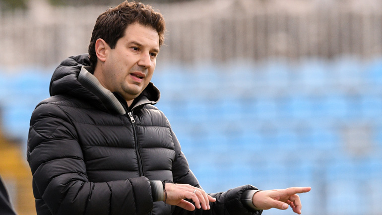 Γιαννίκης: «Θα διεκδικήσουμε όποιες ελπίδες έχουμε στο δεύτερο ματς»