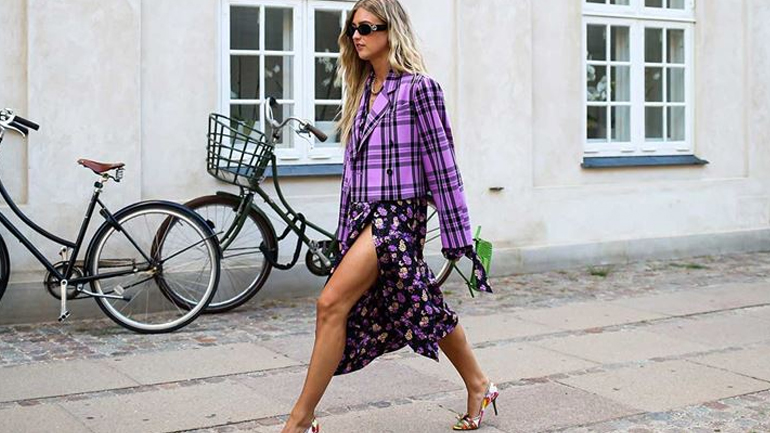 Το νέο hair trend που γεννήθηκε στην καραντίνα και λατρεύουν τα κορίτσια της μόδας!