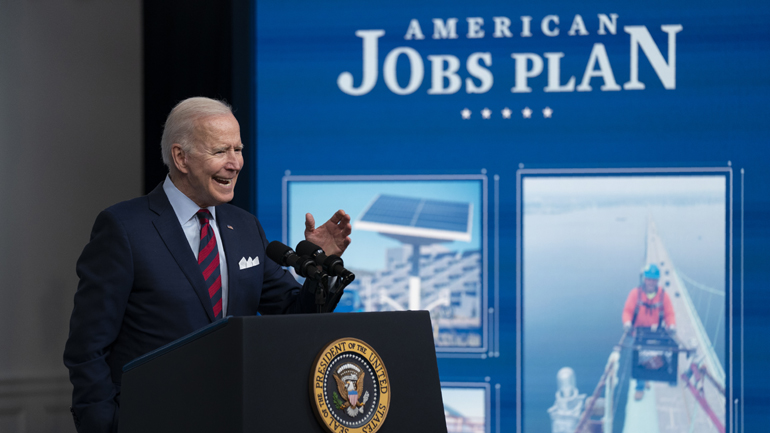 ΗΠΑ: Κάλεσμα Μπάιντεν στους Ρεπουμπλικάνους να στηρίξουν το σχέδιο εκσυγχρονισμού των υποδομών