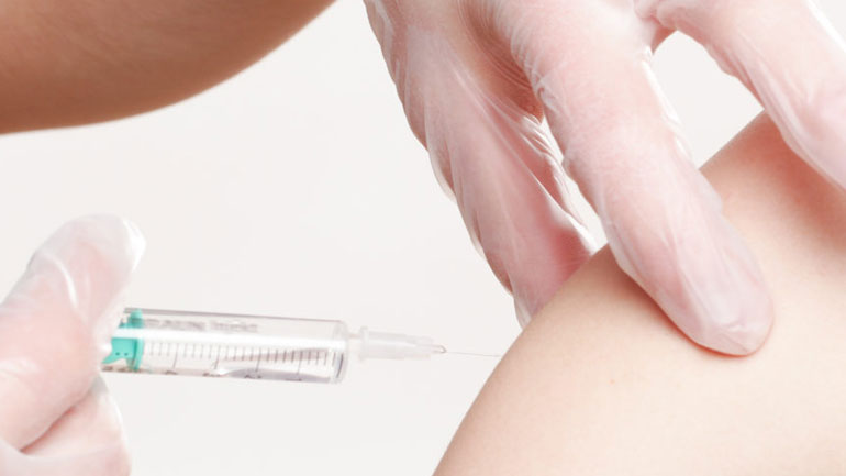 Ουγγαρία: Μέχρι τα τέλη του μήνα θα έχουν εμβολιαστεί 4 εκατ. πολίτες