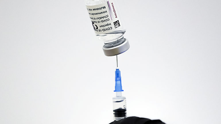 Η Αυστρία παραμένει στο πρόγραμμα εμβολιασμού με το εμβόλιο της AstraZeneca