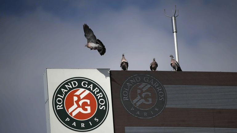 Τένις: Αναβολή μίας εβδομάδας στην έναρξη του Roland Garros