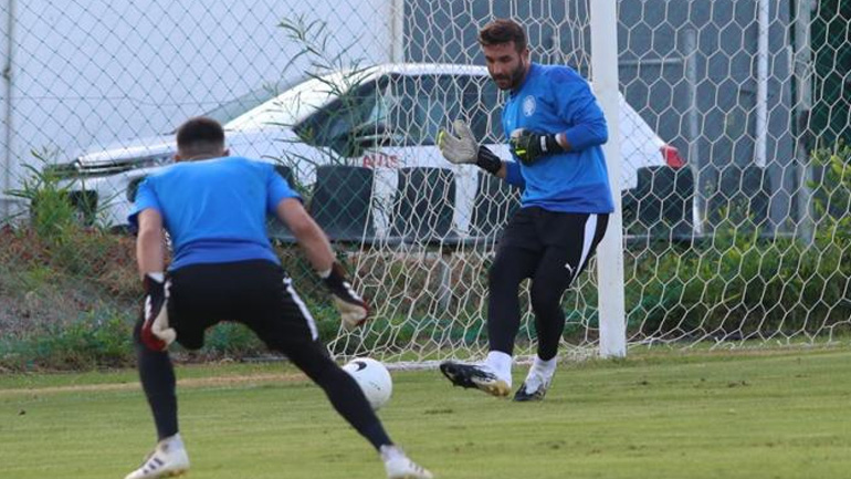 ΟΦΗ: Με Σωτηρίου, Σολίς και Ντε Γκουζμάν στη Ριζούπολη