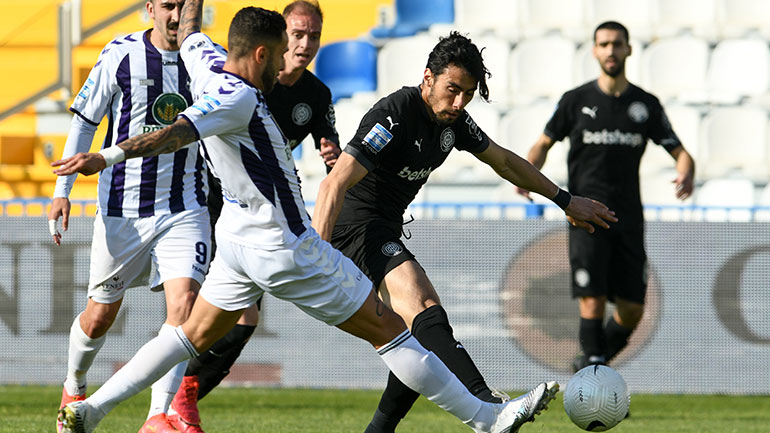 «Κόλλησαν» στο 0-0 Απόλλων και ΟΦΗ