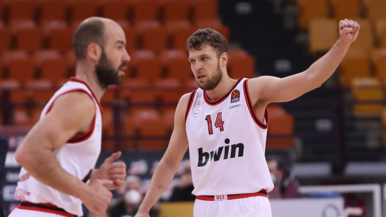 Ολυμπιακός: Ξεκούραση για δύο εβδομάδες οι Έλληνες, στις πατρίδες τους οι ξένοι Ολυμπιακός: Ξεκούραση για δύο εβδομάδες οι Έλληνες, στις πατρίδες τους οι ξένοι