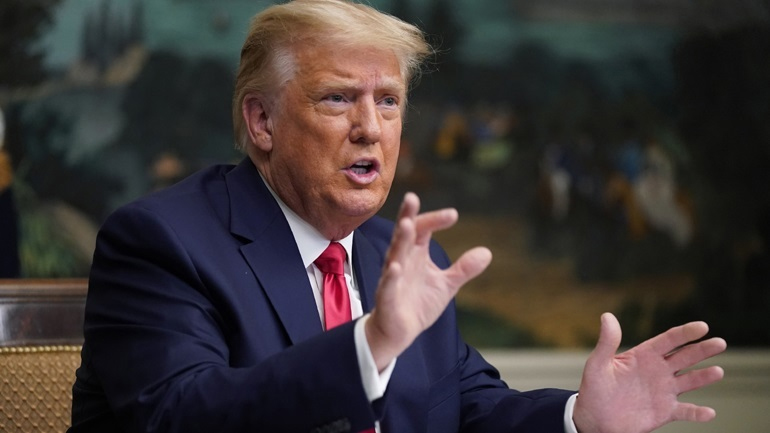 ΗΠΑ: Ο Τραμπ δεσμεύτηκε να βοηθήσει τους Ρεπουμπλικάνους στις ενδιάμεσες εκλογές του 2022