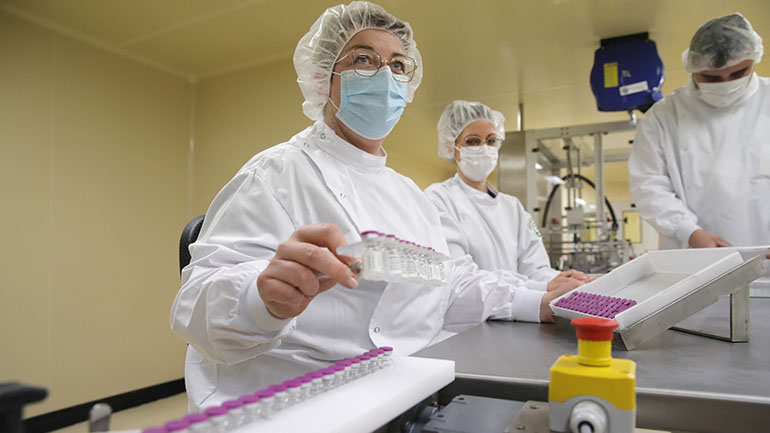 Γαλλία: Ανοιχτός ο εμβολιασμός κατά της Covid-19 για όλους όσοι είναι άνω των 55 ετών Γαλλία: Ανοιχτός ο εμβολιασμός κατά της Covid-19 για όλους όσοι είναι άνω των 55 ετών