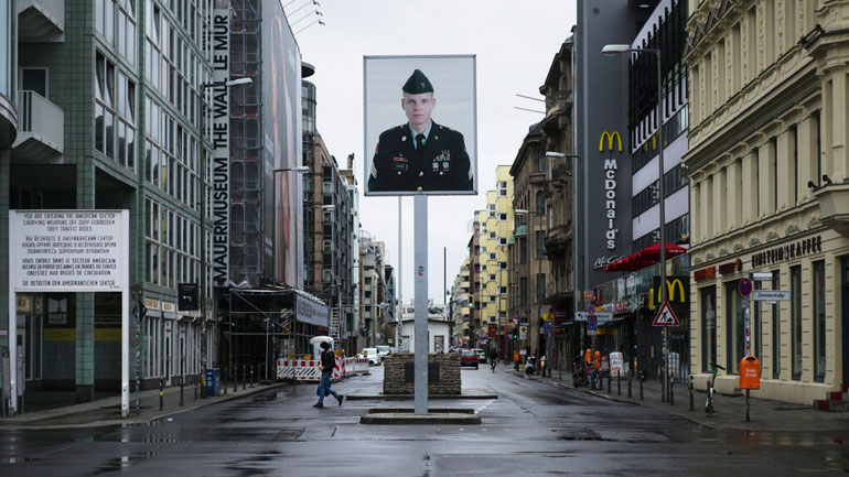 Γερμανία: Σε 17.855 ανέρχονται τα νέα κρούσματα