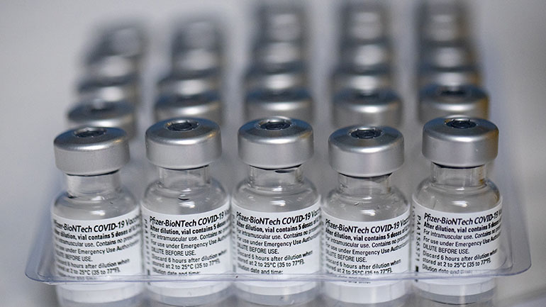 Η Κίνα εξετάζει το ενδεχόμενο μικτής χρήσης εμβολίων κατά της Covid-19