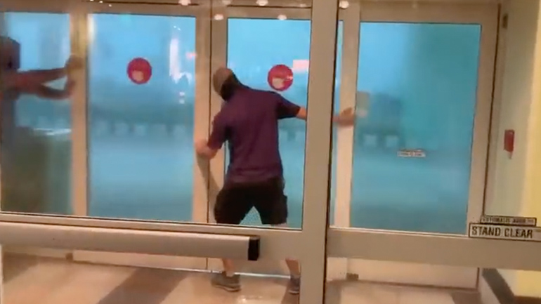 Κατά τη διάρκεια μιας καταιγίδας στις ΗΠΑ