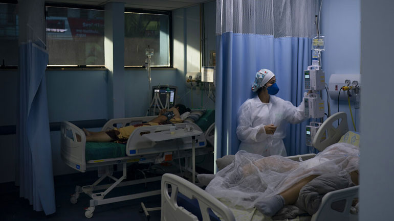 Ένα στα τρία παιδιά που νοσηλεύονται με Covid-19 χρειάζονται εισαγωγή σε ΜΕΘ