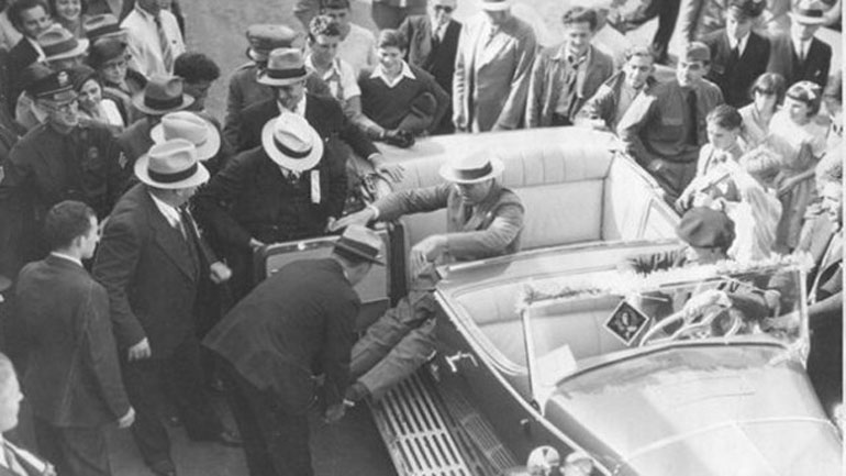 Ένας σακάτης, πρόεδρος τέσσερις φορές (!), έκανε πλανηταρχία την Αμερική