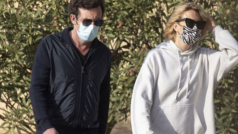 Βίκυ Καγιά-Ηλίας Κρασσάς: Βόλτα στη Βουλιαγμένη για το ερωτευμένο ζευγάρι