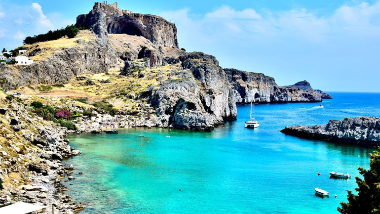 To Reuters για τους Ολλανδούς τουρίστες που φθάνουν στη Ρόδο στο πλαίσιο του πειράματος για ασφαλείς διακοπές