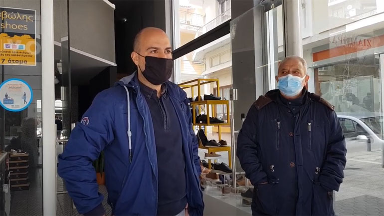 Οι έμποροι της Κοζάνης άνοιξαν συμβολικά τα καταστήματά τους