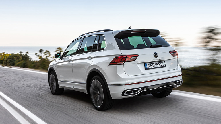 H έκδοση eHybrid δεν πληρώνει τέλη κυκλοφορίας.