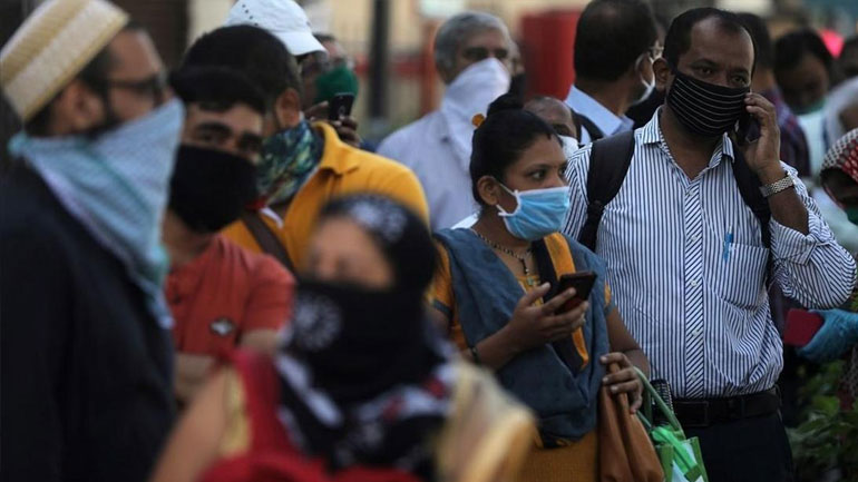 Ινδία: Σχεδόν 162.000 κρούσματα κορωνοϊού και 879 θάνατοι σε 24 ώρες