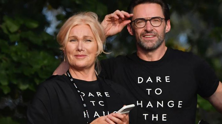 Το τρυφερό μήνυμα του Hugh Jackman για την 25η επέτειο του γάμου του