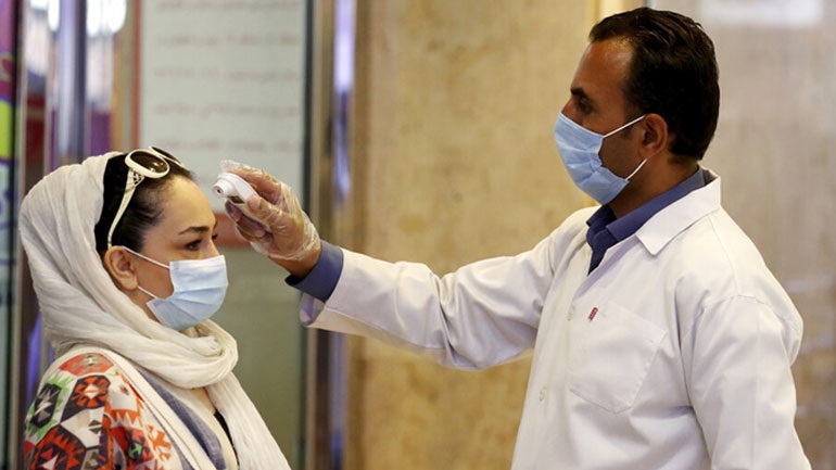 Αρνητικό ρεκόρ 24.760 κρουσμάτων κατέγραψε το Ιράν το τελευταίο 24ωρο