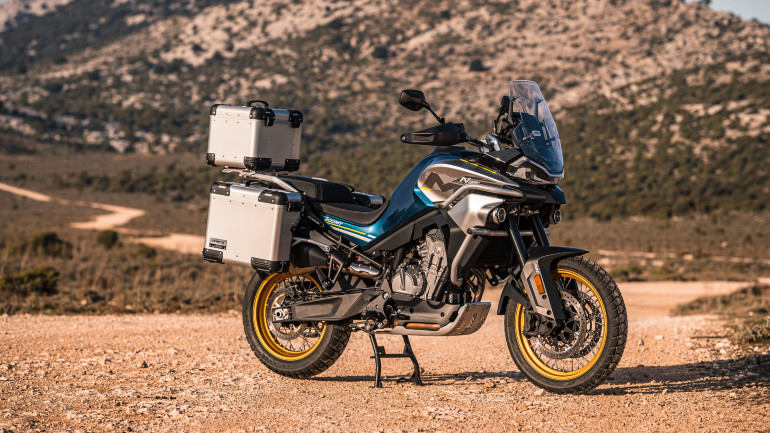 Ο εξοπλισμός αναμένεται πλούσιος και σίγουρα θα περιλαμβάνει σκληρές βαλίτσες