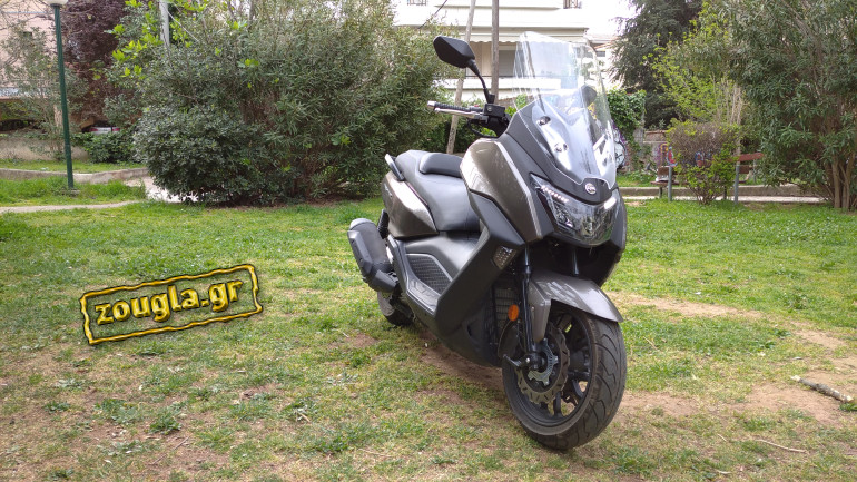 Βαθιά υπόκλιση στο ολοκληρωμένο Maxsym 400i της SYM