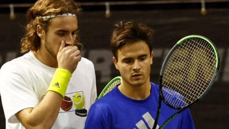 Σπουδαία νίκη για τους Στέφανο και Πέτρο Τσιτσιπά στο Μόντε Κάρλο